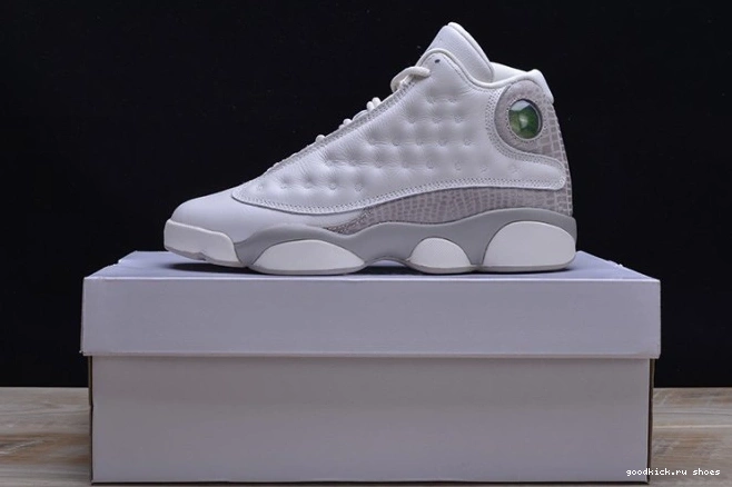 Retro Air 13 